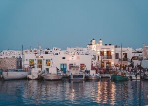 Right in the heart of the Cyclades, Paros is an Aegean island famous for its great beaches, watersports and the vibe of its main town.