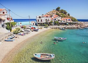 The little fishing village of Kokkari is one of the most Instagrammable in Samos