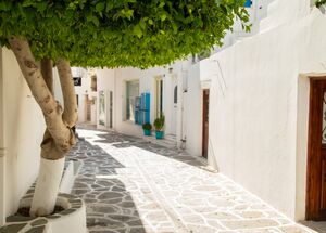 Walking tour in Parikia Paros