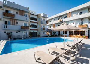 DIMITRAHOT-photo-0