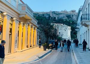 Accessible walk with mobility scooter in Athens 