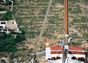 full-daycruisewithlunchdrinksswimstops-main-image