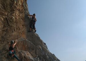 climbing-with-a-view-of-the-aliakmonas-dam-logo