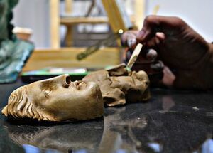 discover-your-own-talent-in-sculpture-logo