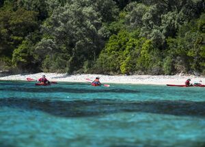 lefkada-sea-kayak-logo