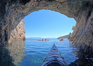 loutraki-sea-kayaking-to-the-seals-cave-logo