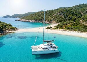 luxury-catamaran-morning-semi-private-greek-gastronomy-athens-logo