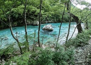 voidomatis-gorge-hike-8-logo