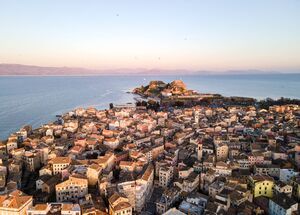 whispers-of-the-past-a-guided-stroll-through-corfus-history-culture-logo