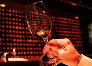 wine-tasting-13-logo