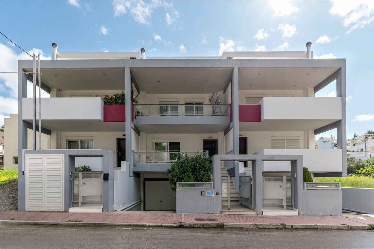Elvita Spata Luxurious Villa Accommodation Discover Greece