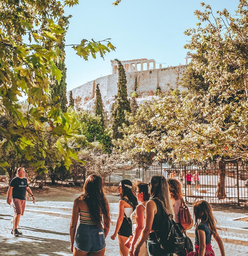 Head up the pedestrianised street of Dyonisiou Areopagitou