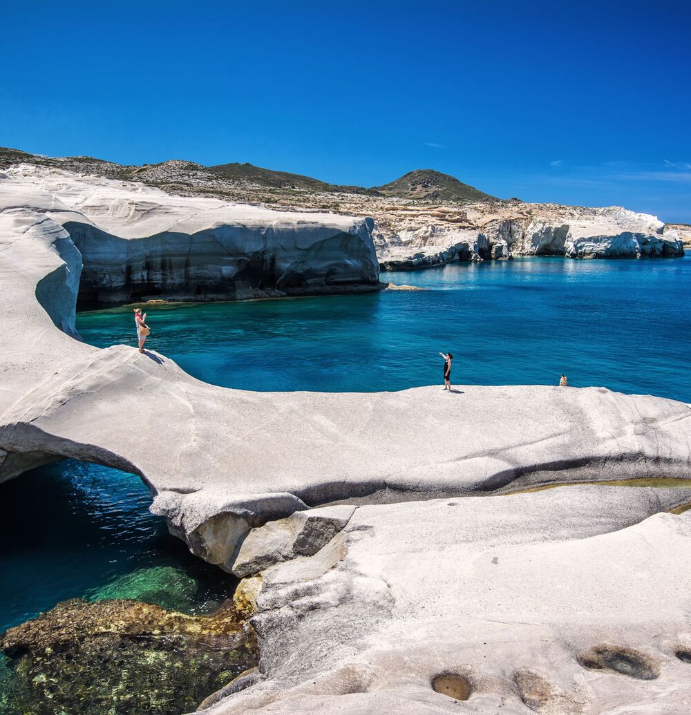 The pin-up of Milos’ beaches, Sarakiniko