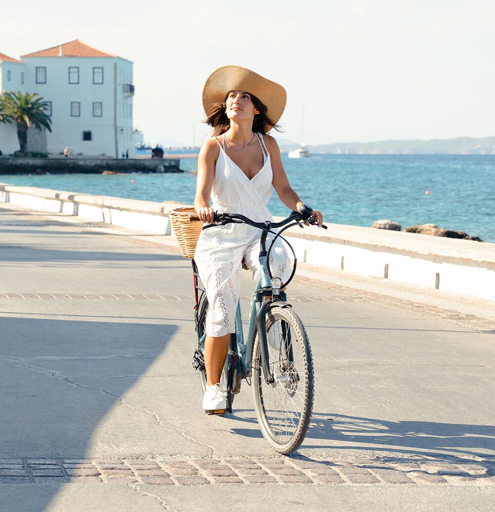 A beautiful view of an island close to Athens