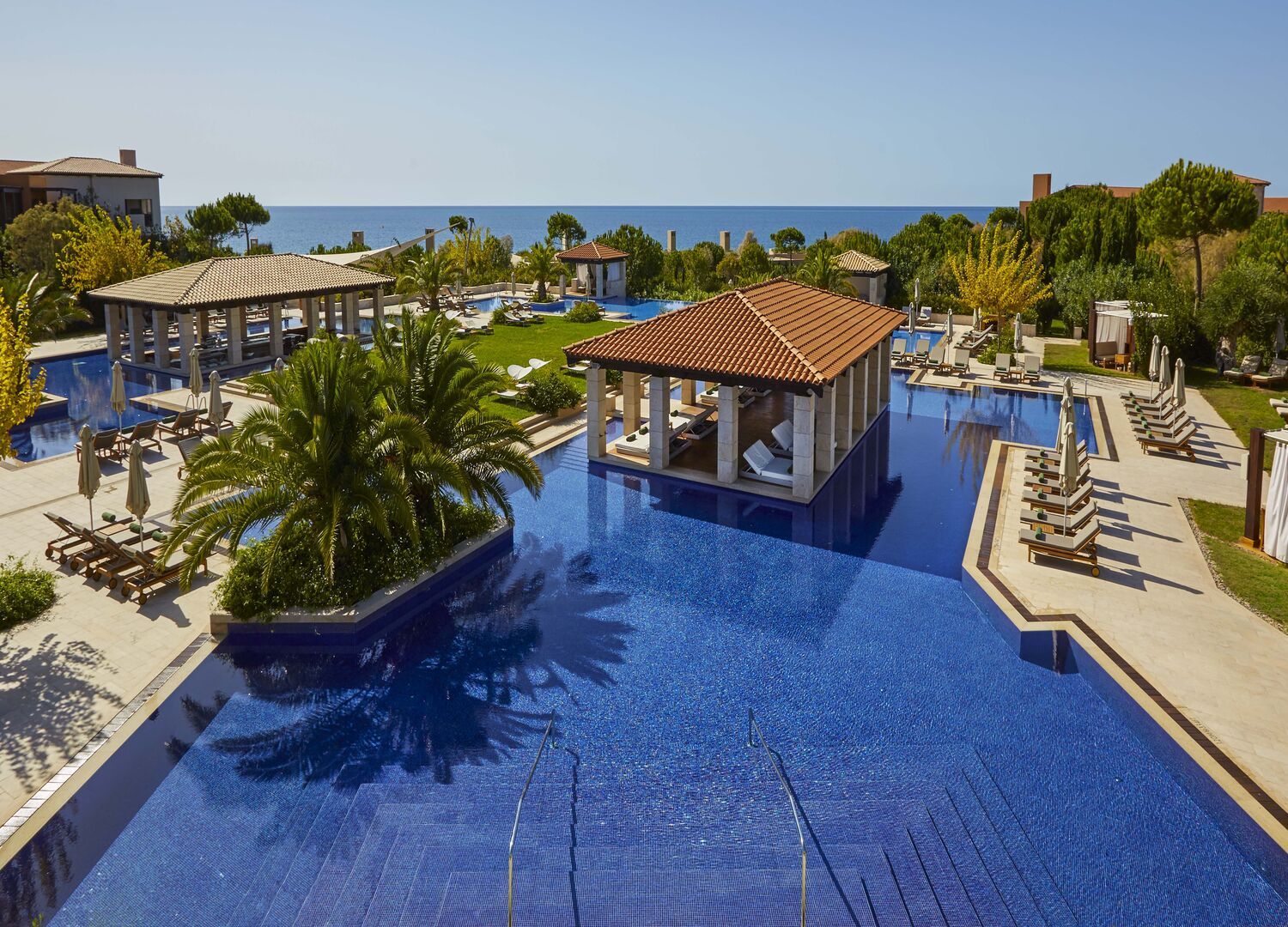 The Romanos, a Luxury Collection Resort-photo-1