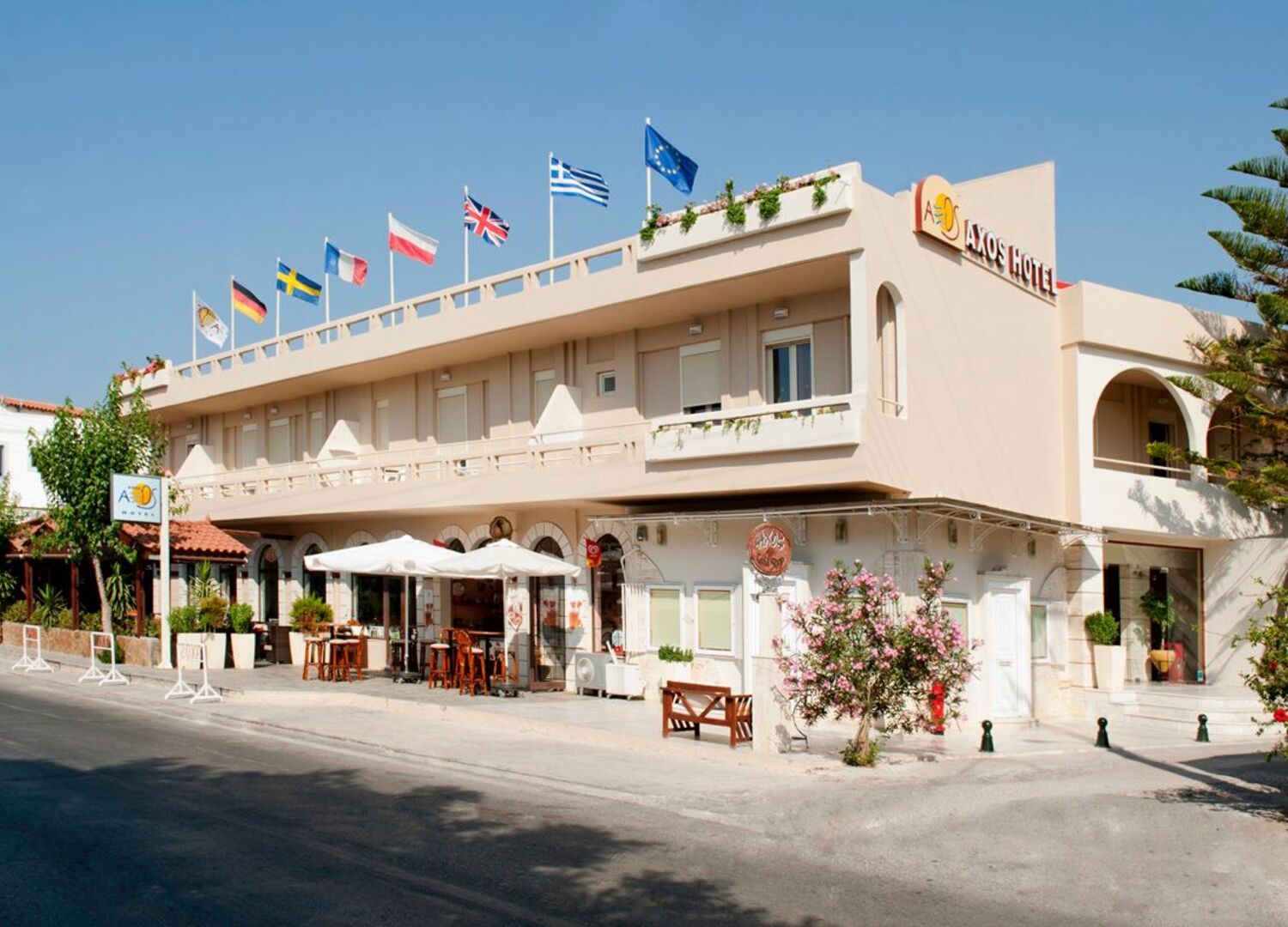 AXOSHOTEL-photo-3