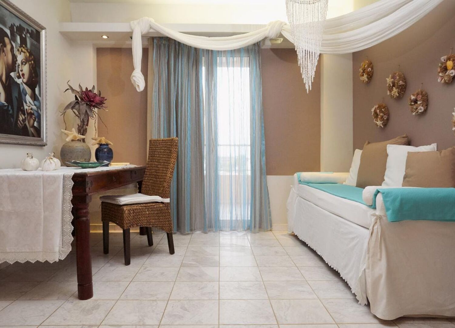 GOLDENBAY-photo-3