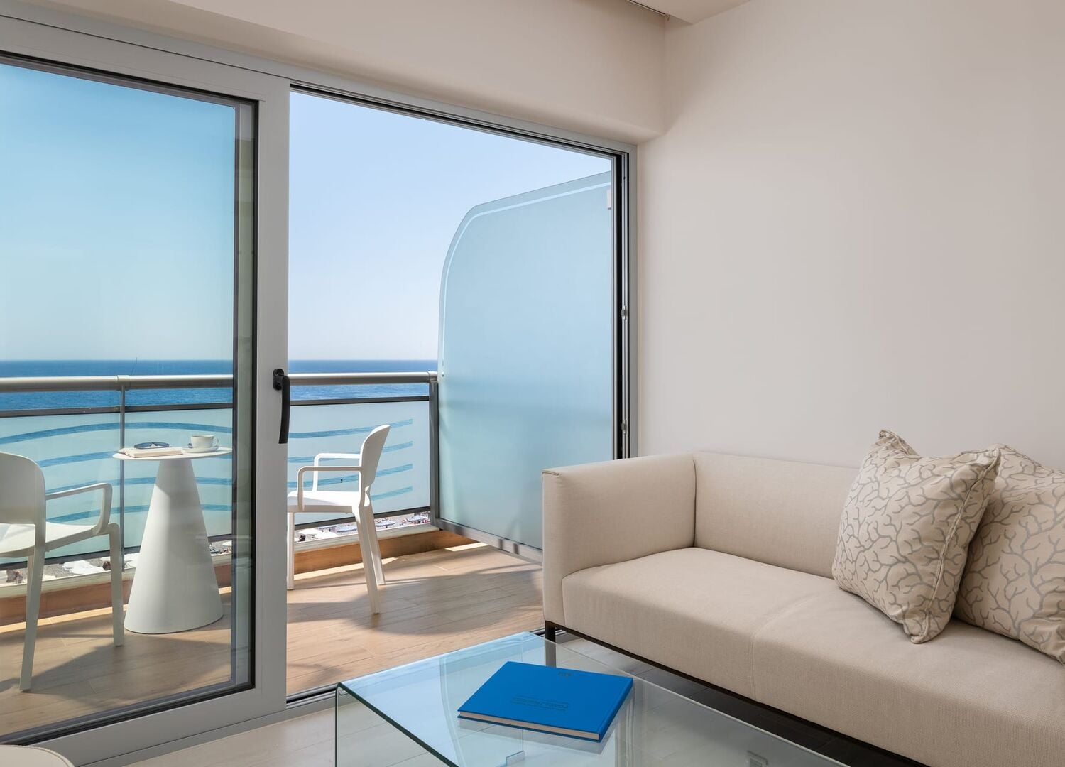 MEDITERRHO-photo-3