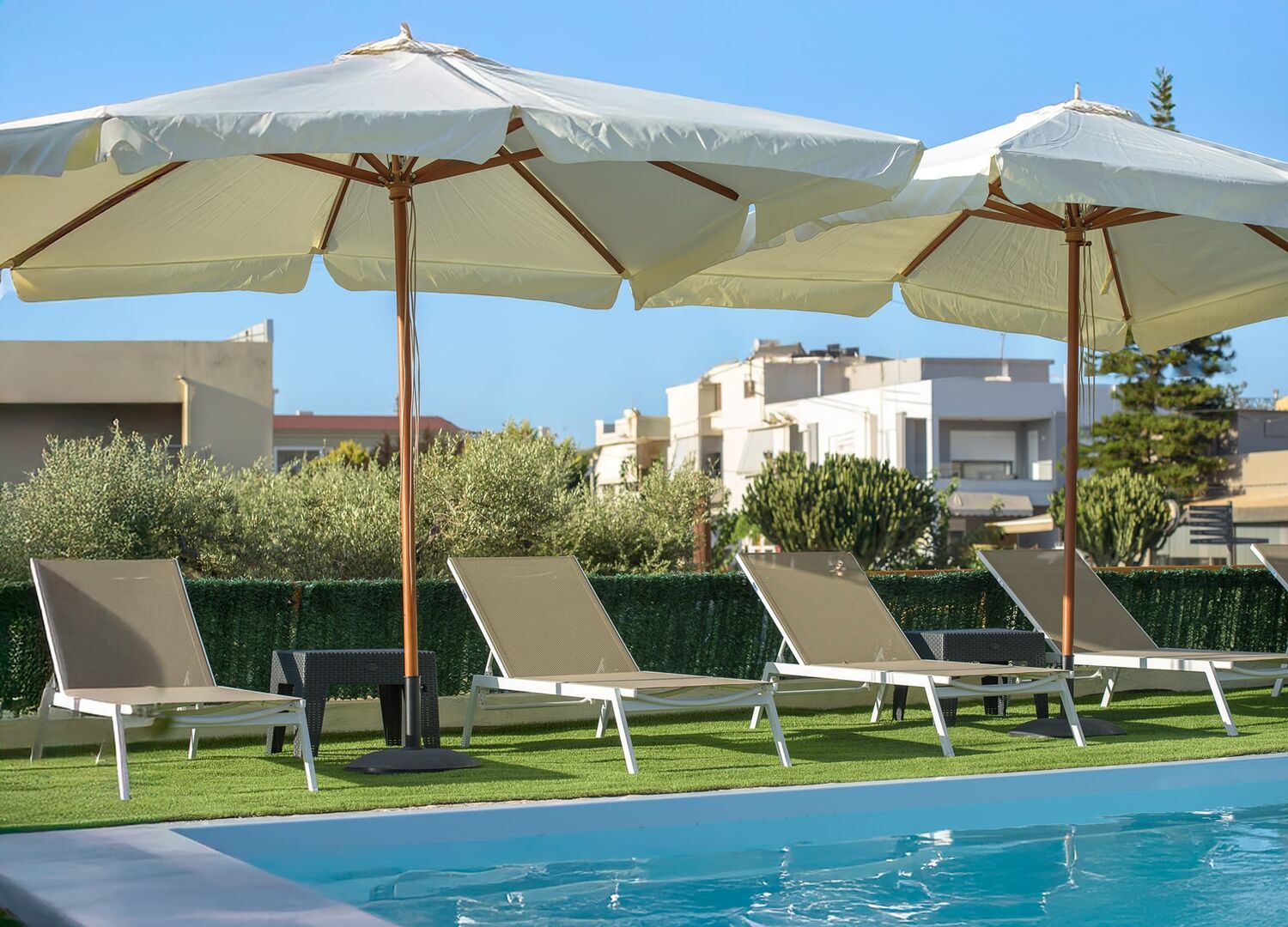 VILLAHARIS-photo-3