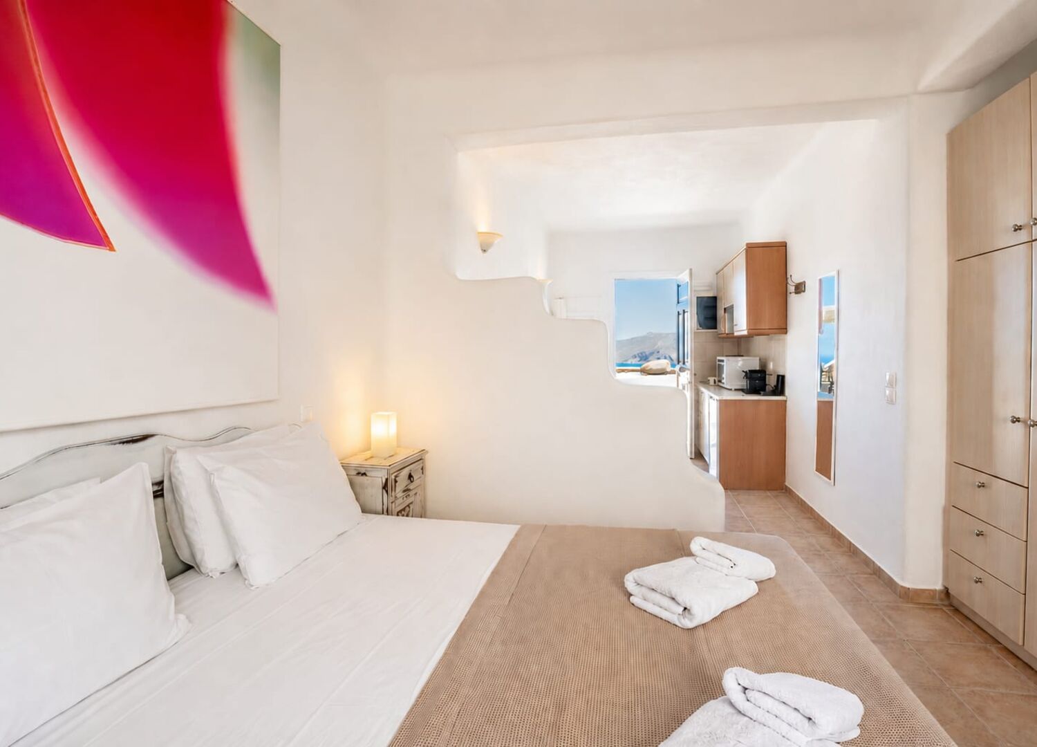 YAKINTHOS-photo-3