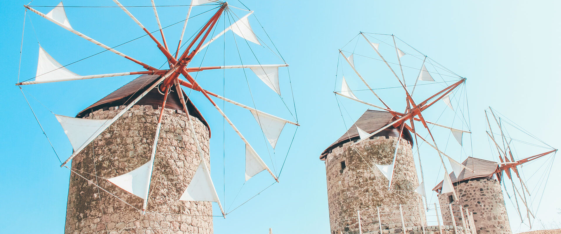 The windmills of Hora