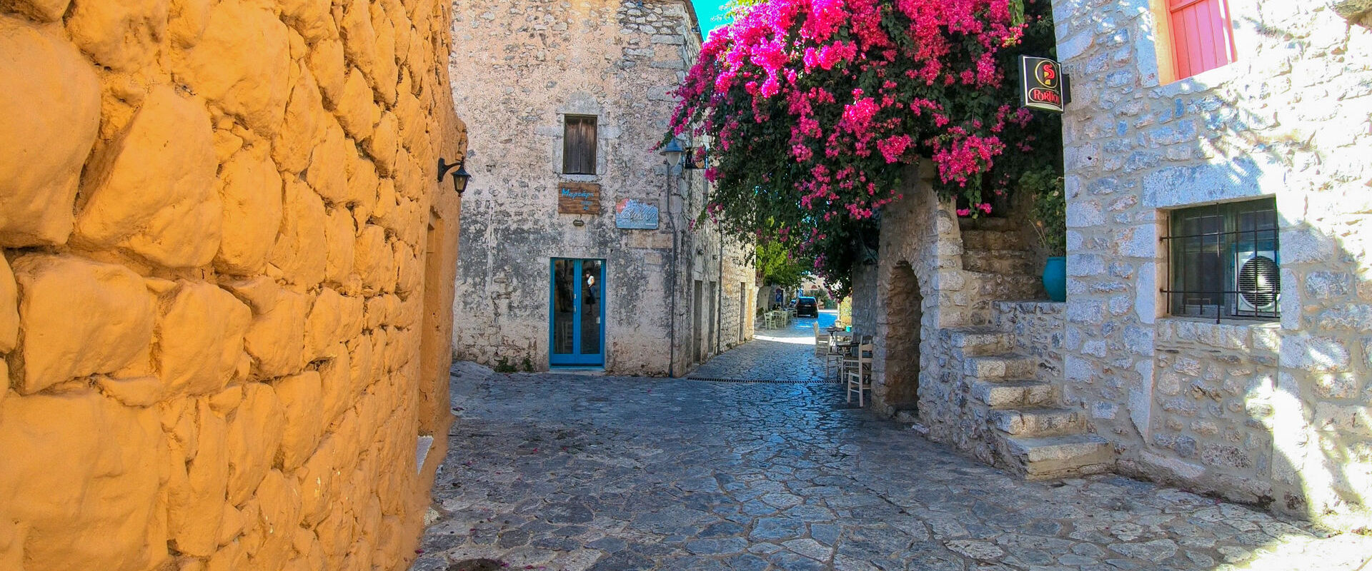 The tower houses of Areopoli