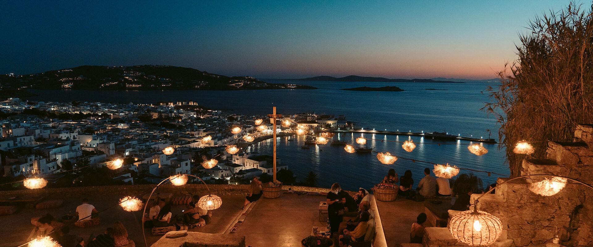 Nights out don’t get any more legendary. Signature cocktails as the sun begins to set.