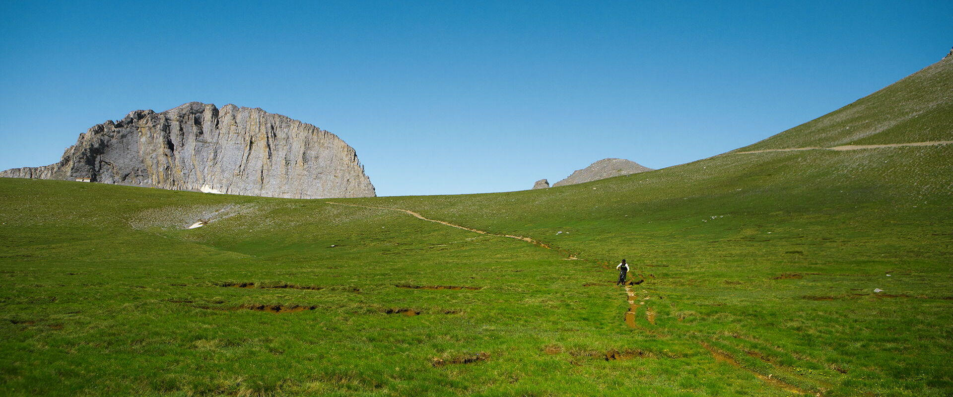 Mountain-biking at Mt Olympus