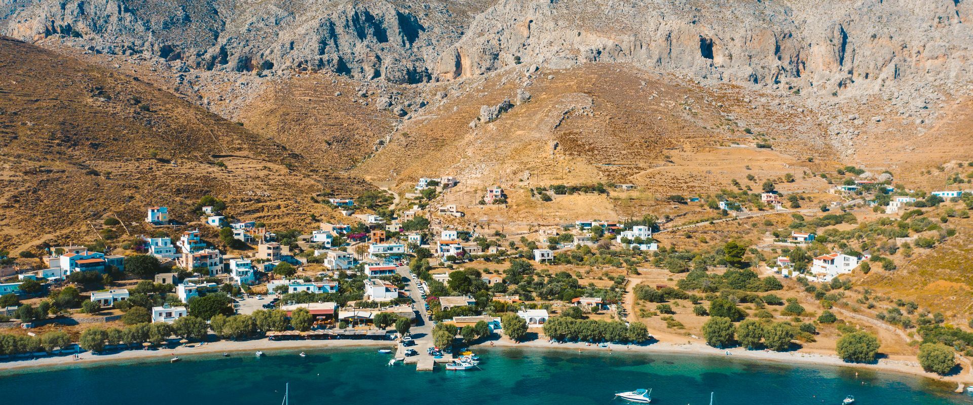 In Emborios you will find many restaurants and taverns as well as plenty of sea activities