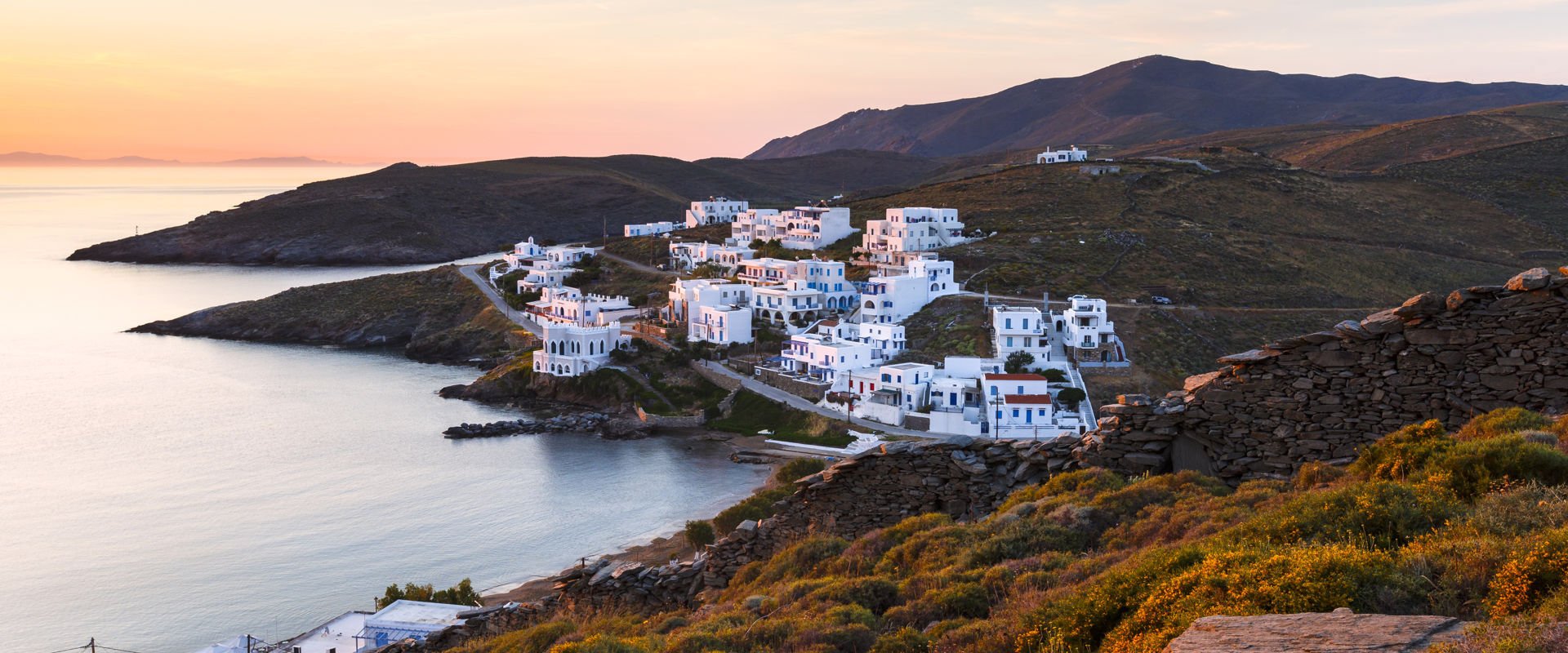 Visit Loutra village in Kythnos