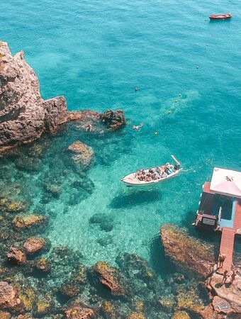 Eine Bootsfahrt zum Paradise-Strand auf Korfu