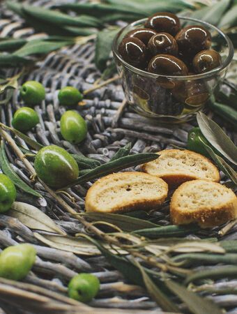 Olive oil and the Mediterranean diet 