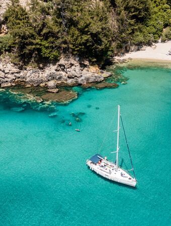 Eine Bootsfahrt um das magische Thassos 