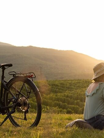 From Thessaloniki: Wine Tour & Picnic in the Vineyards of Naoussa