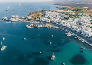 Un tour a piedi della tranquilla e pittoresca Hora di Antiparos