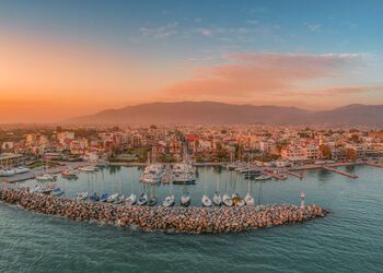 Gelecek Kalamata'da yürüyüş turu