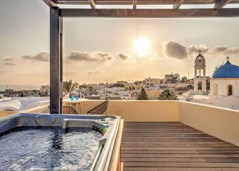 Vedema, a Luxury Collection Resort in Santorini