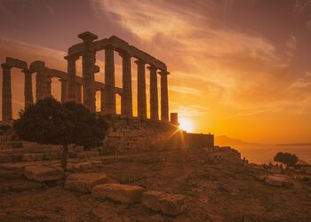 Sounio'daki büyülü Poseidon Tapınağı'na bir ziyaret