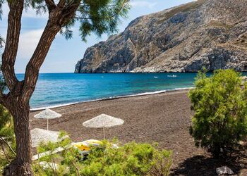Kamari beach