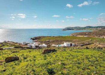 Descubre las raíces de Mykonos en un tour de agroturismo