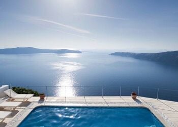 Absolute Bliss Hotel