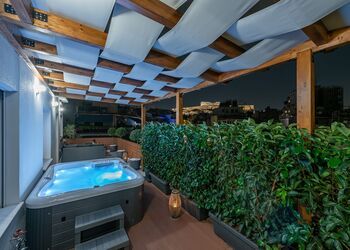 Acropolis Divine Apartments