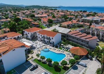 Acrotel Lily Ann Village