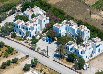 Agia Anna Living