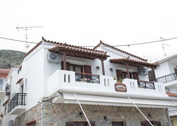Agnantio Monemvasia