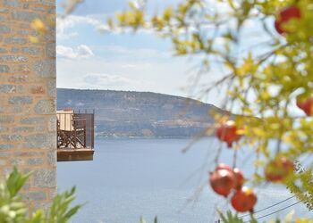 Akrolithi Guesthouse