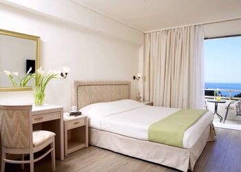 Amarilia Hotel Vouliagmeni