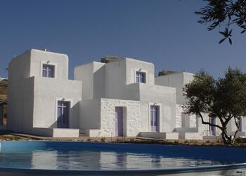 Analypsi Houses Paros