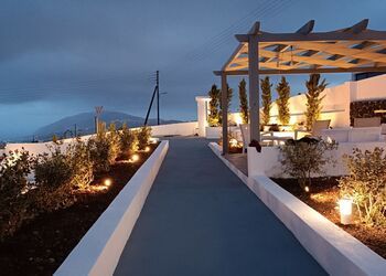 Anthemis Suites