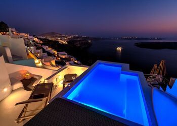 Antrum Villa Santorini